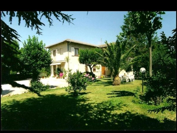 B&B FAMIGLIA DE ANGELIS – Visit Ripatransone